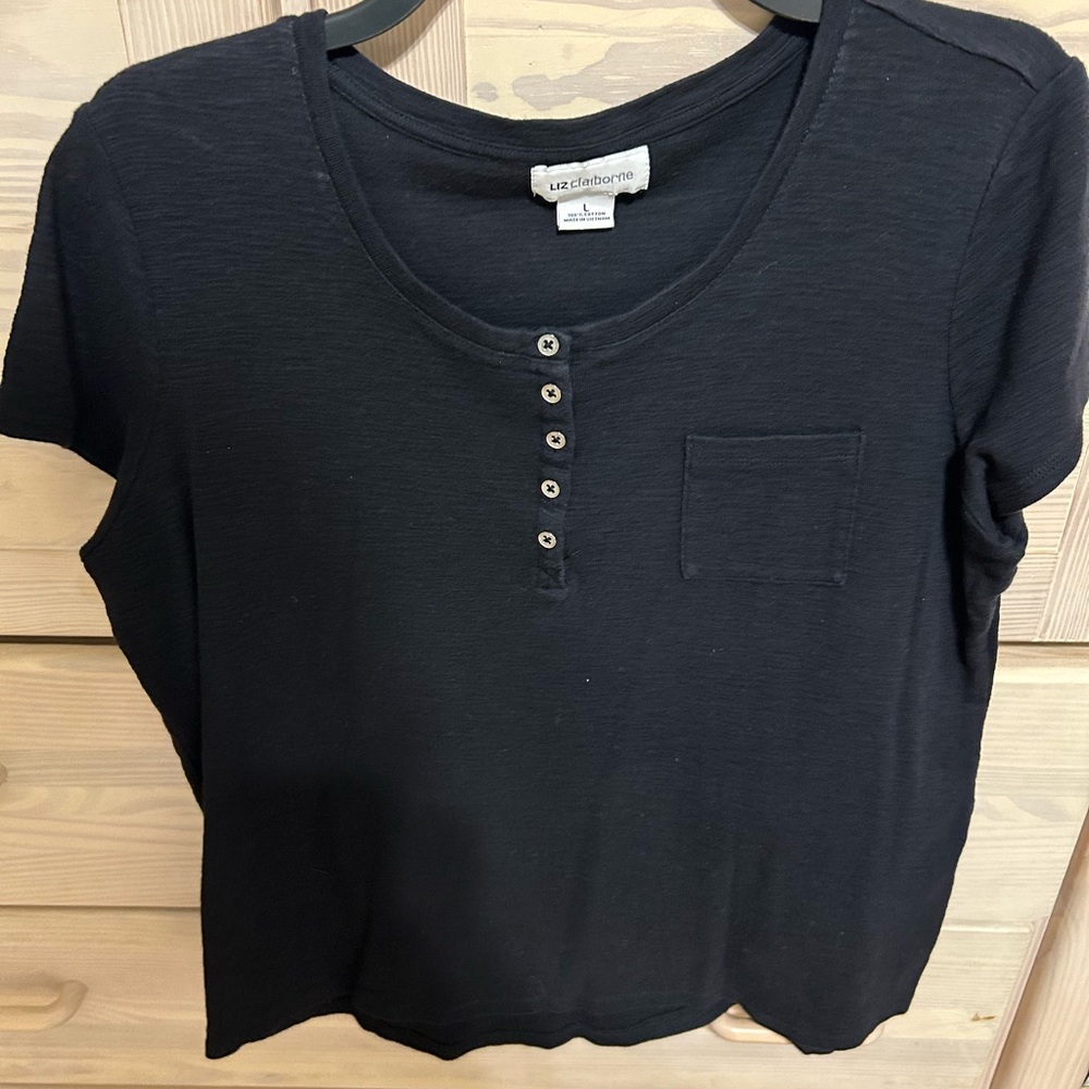 Liz Claiborne Black Short Sleeve Tee